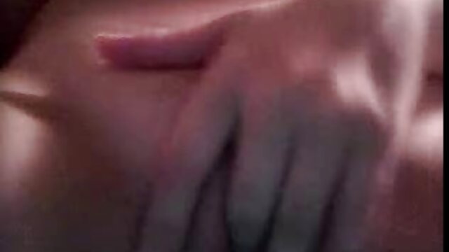 Femme brutale vidéo pournou