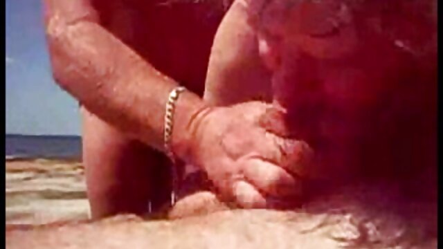Black bbw vidou pournou avec un gros cul se fait baiser
