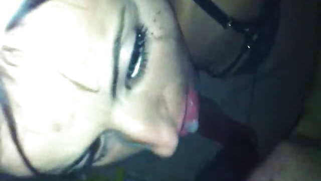 Horny Cutie a besoin d'une bbc xxx l pournou dans le cul