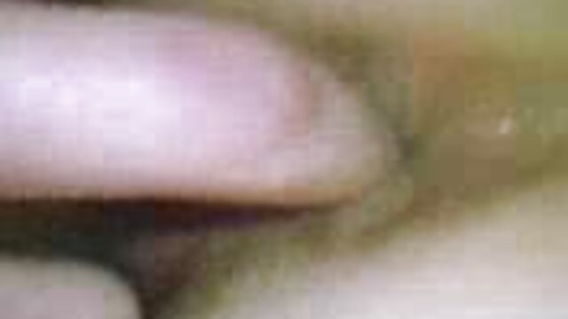 femme salope pournou tukif rouge